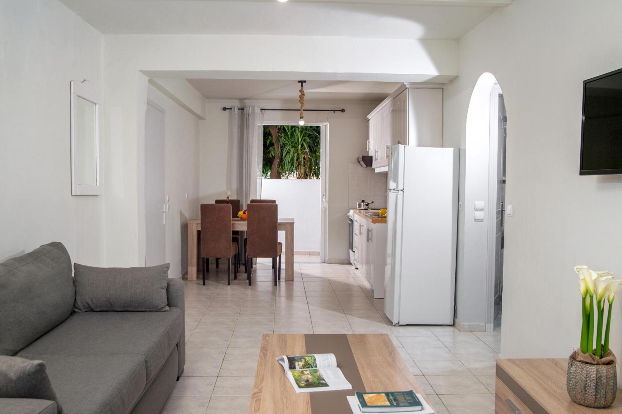 Stork Apartments Вивари Экстерьер фото