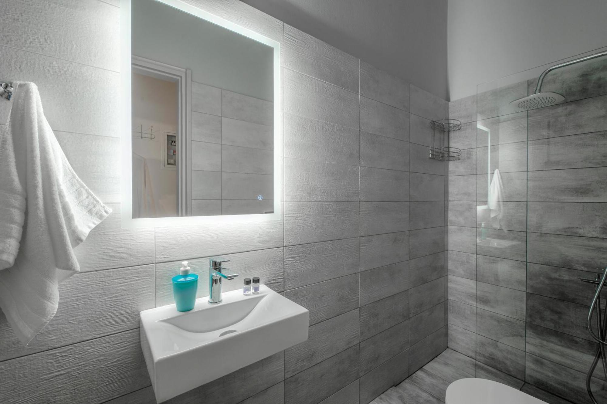 Stork Apartments Вивари Экстерьер фото